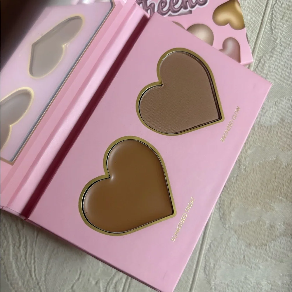 Eloise Beauty Sweet Cheeks Bronzer Contour Duo Palette Fair to Medium BNIB